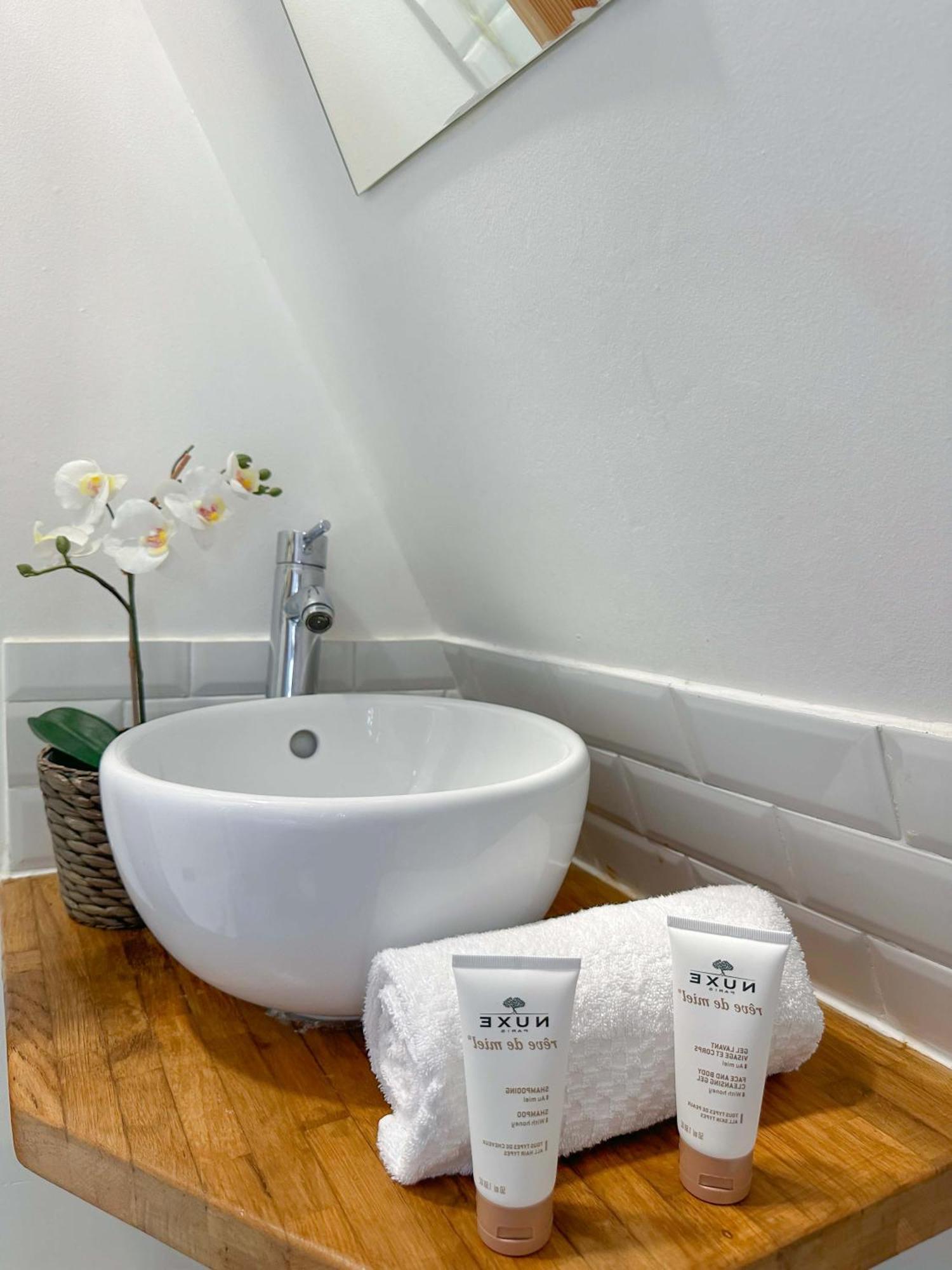 Beautiful Apartment Near Grands Boulevards パリ エクステリア 写真