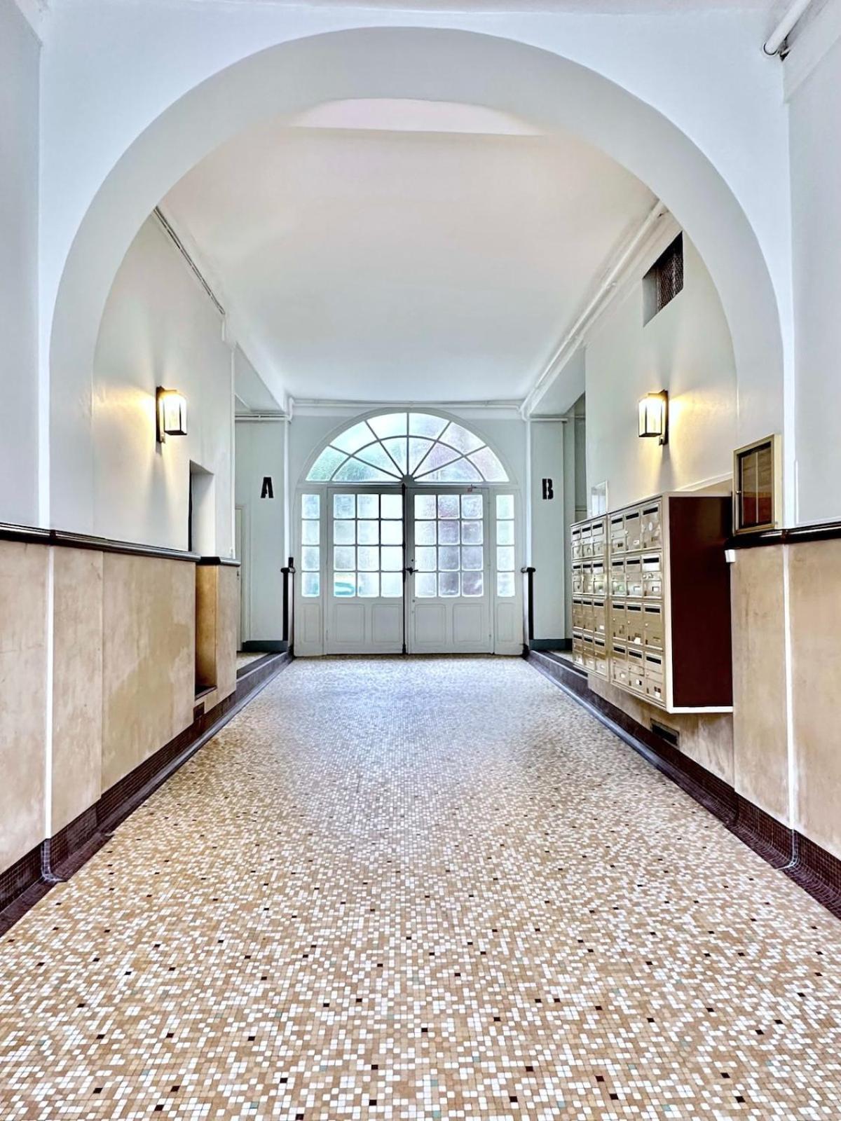 Beautiful Apartment Near Grands Boulevards パリ エクステリア 写真
